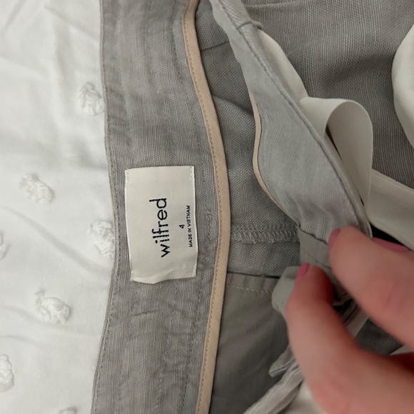 Aritzia linen pants - Picture 2 of 3